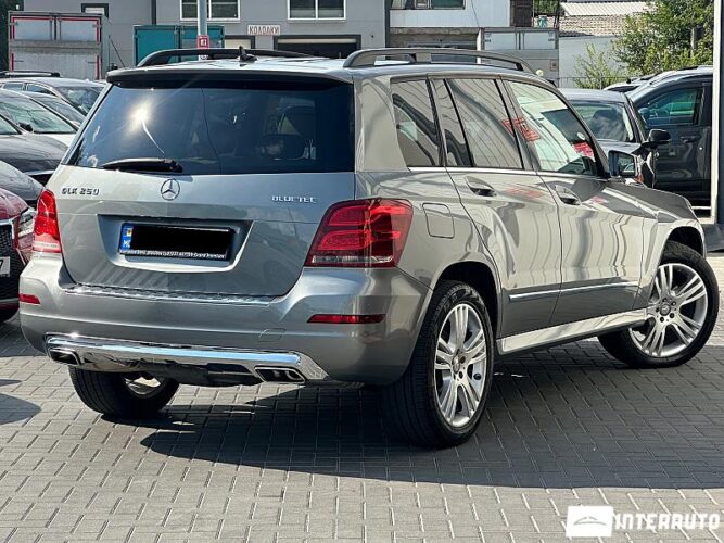 Mercedes GLK 250 33 mercedes GLK 250 2014