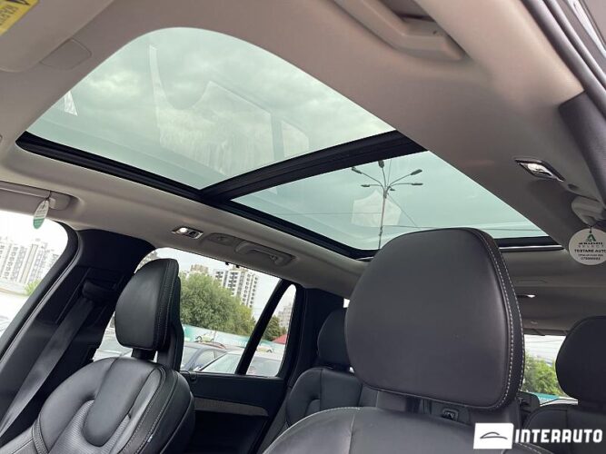 Volvo XC 90 42 interauto-car