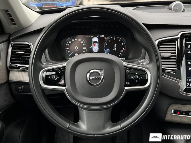 Volvo XC 90 43 interauto-car