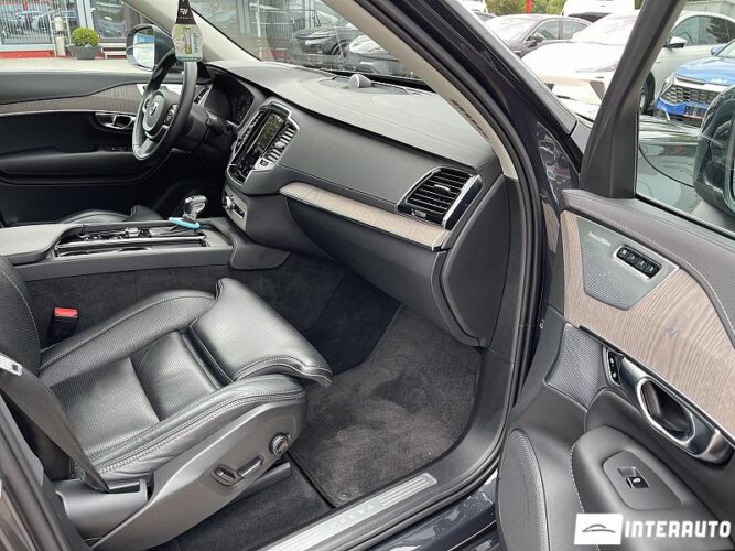 Volvo XC 90 58 interauto-car