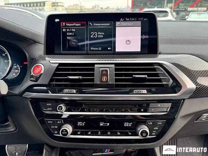 BMW X4M 55 interauto-car