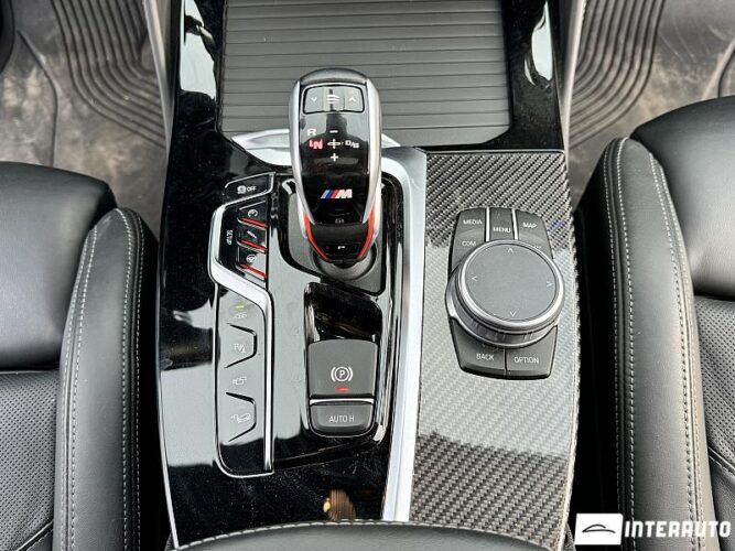 BMW X4M 59 interauto-car