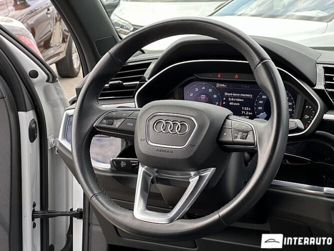 Audi Q3 43 interauto-car