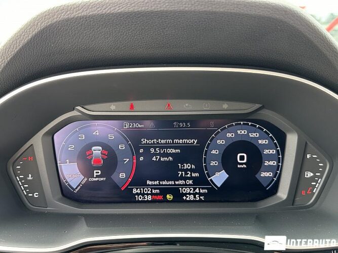 Audi Q3 44 interauto-car