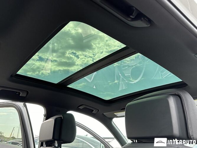 Audi Q3 51 interauto-car