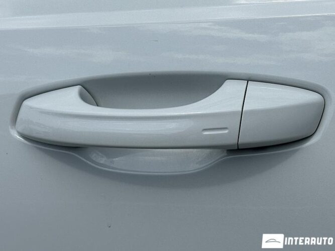 Audi Q3 56 interauto-car