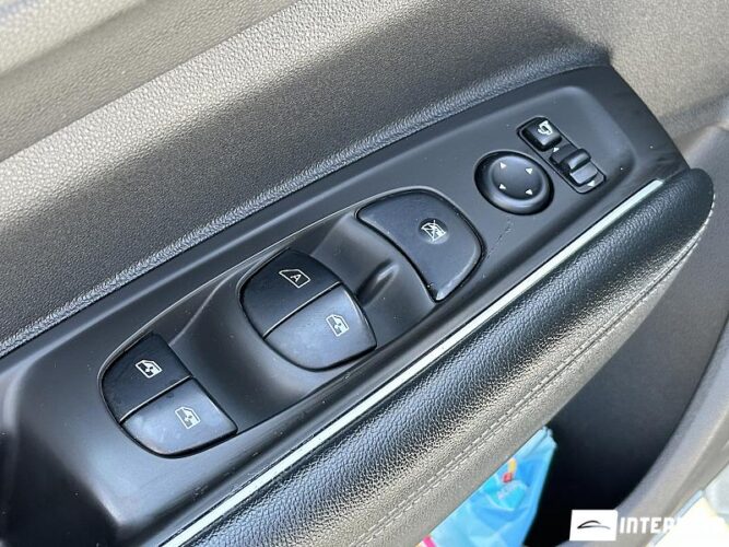 Renault Koleos 54 interauto-car