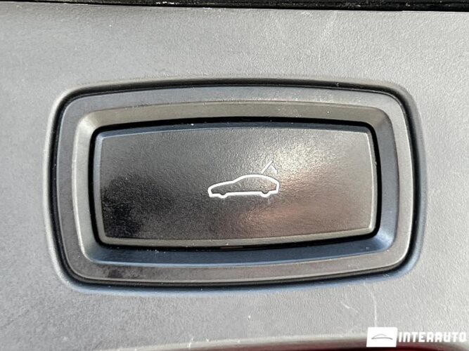 Porsche Cayenne S Hybrid 51 interauto-car