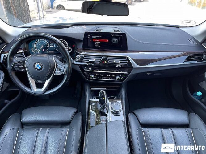 BMW 530e 39 interauto-car