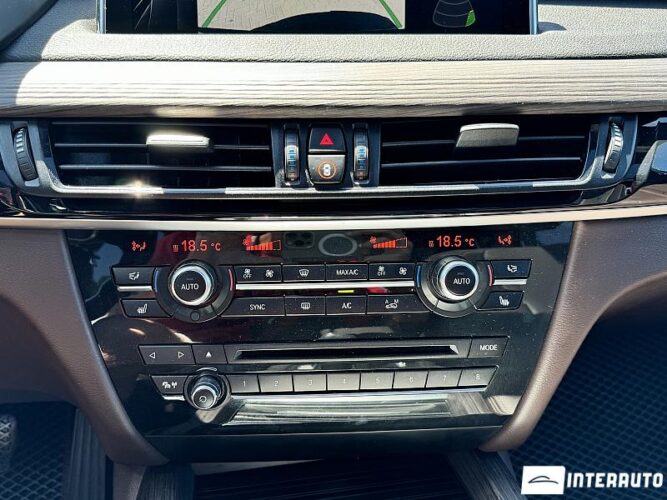 BMW X5 4.0e 44 interauto-car