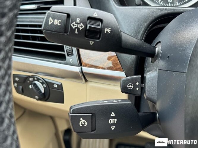 BMW X6 3.0D 51 interauto-car