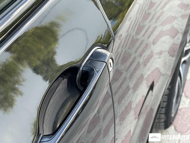 BMW X4 2.0D 35 interauto-car