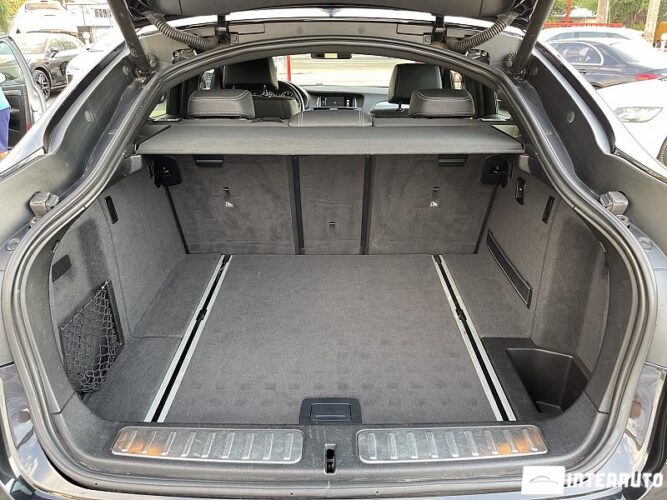 BMW X4 2.0D 49 interauto-car