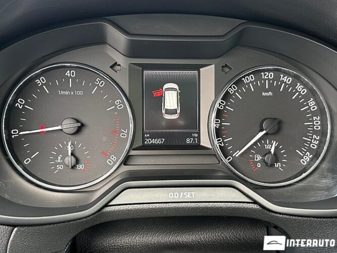 Skoda Octavia 43 interauto-car