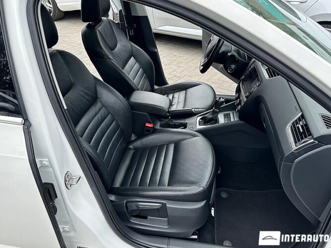 Skoda Octavia 40 interauto-car