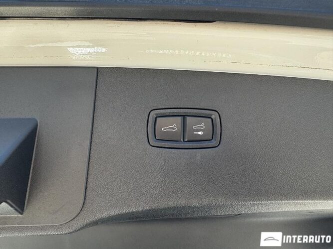 Porsche Cayenne Coupe 69 interauto-car