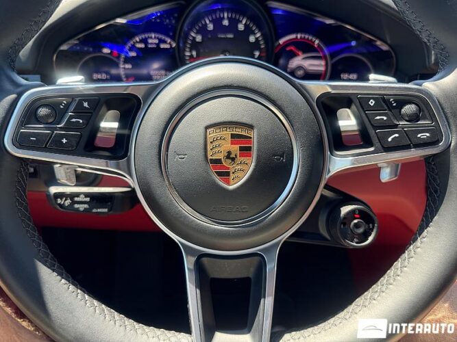 Porsche Cayenne Coupe 56 interauto-car