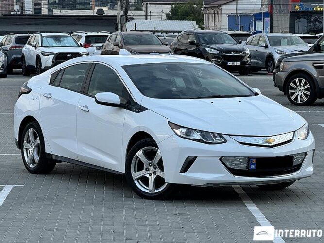 Chevrolet Volt 32 interauto-car