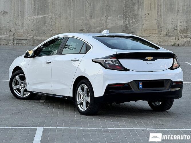 Chevrolet Volt 35 interauto-car