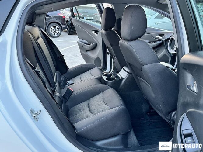 Chevrolet Volt 45 interauto-car