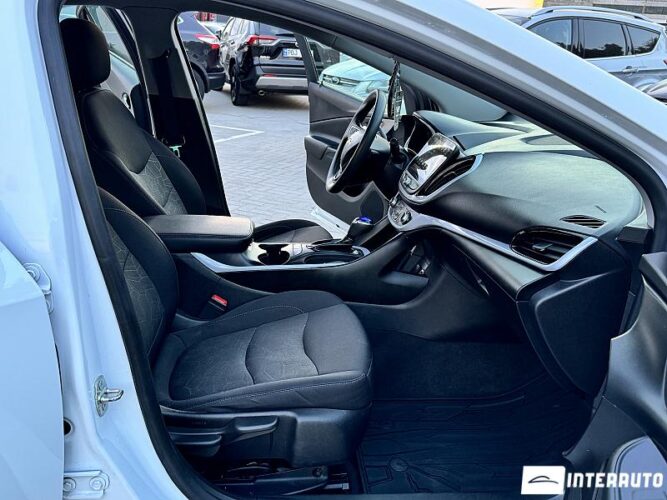 Chevrolet Volt 46 interauto-car