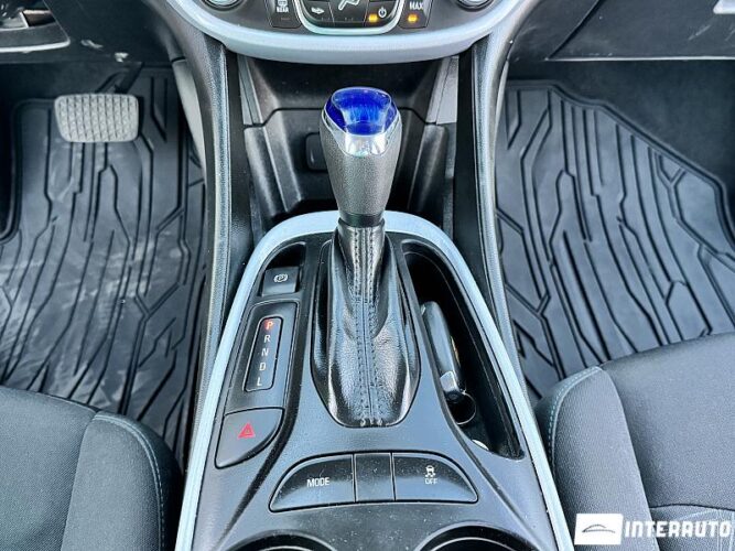 Chevrolet Volt 43 interauto-car