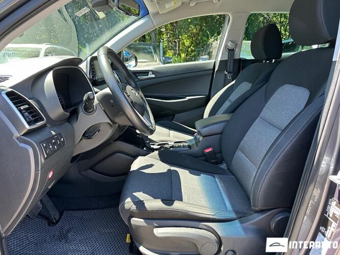 Hyundai Tucson 35 interauto-car