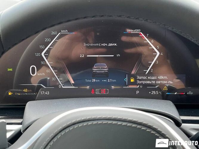 BMW X6 4.0i 51 interauto-car