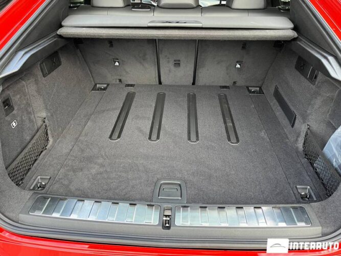 BMW X6 4.0i 65 interauto-car