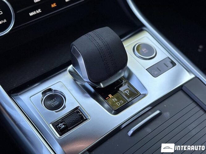 Jaguar XF 48 interauto-car