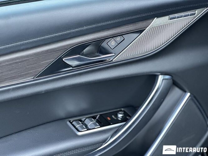 Jaguar XF 41 interauto-car