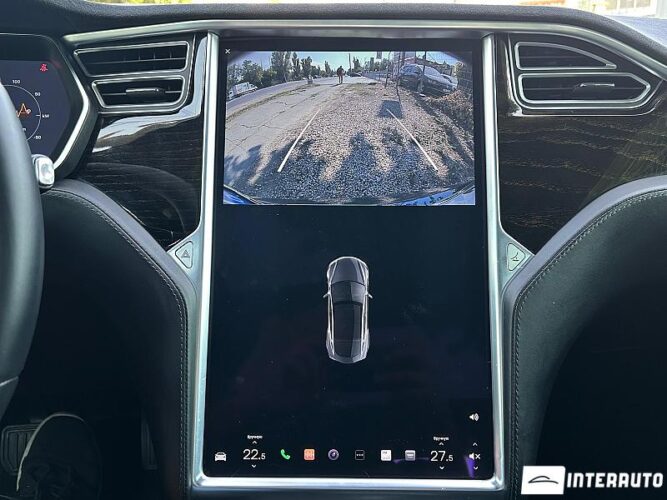 Tesla Model S 45 interauto-car