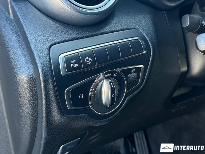 Mercedes GLC 300 42 interauto-car