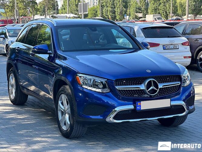 Mercedes GLC 300 36 interauto-car