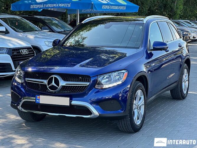 Mercedes GLC 300 34 interauto-car