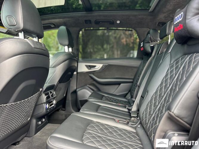 Audi SQ7 55 interauto-car