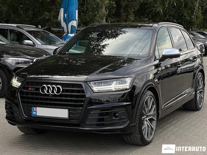 Audi SQ7 37 interauto-car