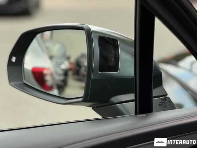 Audi SQ7 43 interauto-car