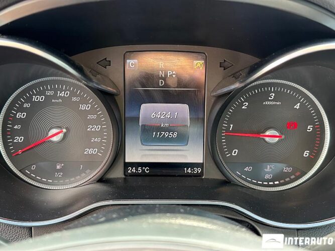 Mercedes C 200 36 interauto-car