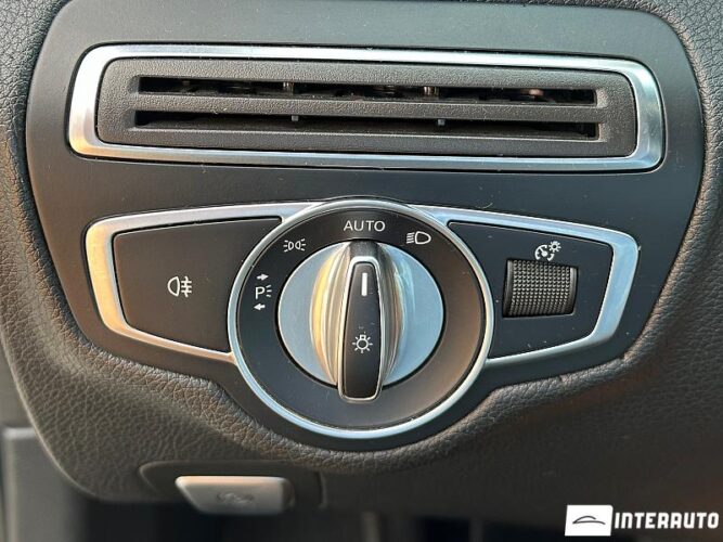 Mercedes C 200 40 interauto-car