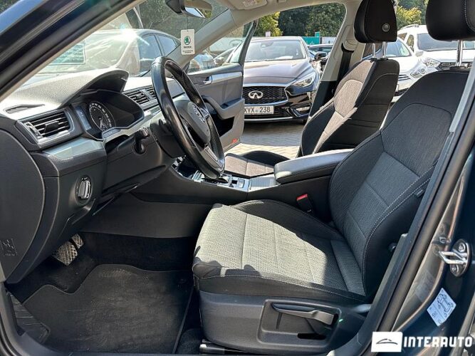 Skoda Superb 34 interauto-car