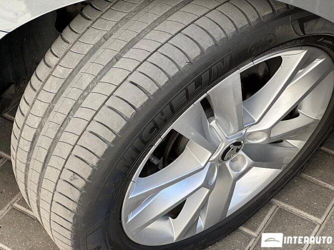 Skoda Superb 47 interauto-car