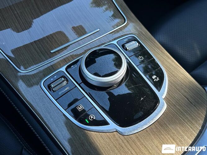 Mercedes GLC 300 50 interauto-car