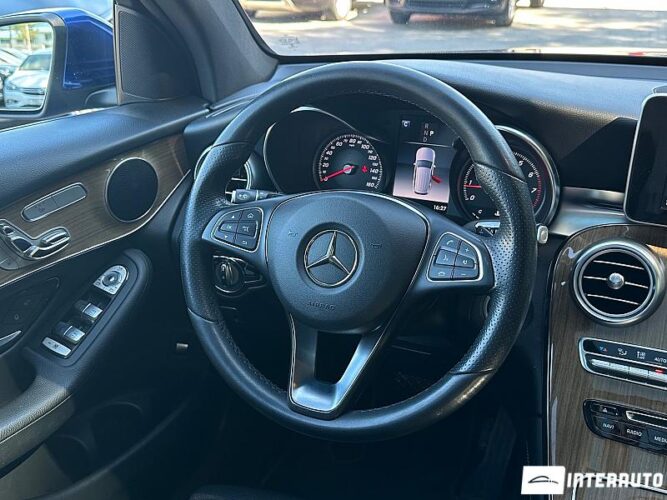 Mercedes GLC 300 44 interauto-car