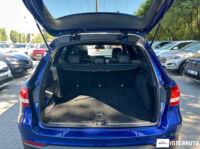 Mercedes GLC 300 54 interauto-car