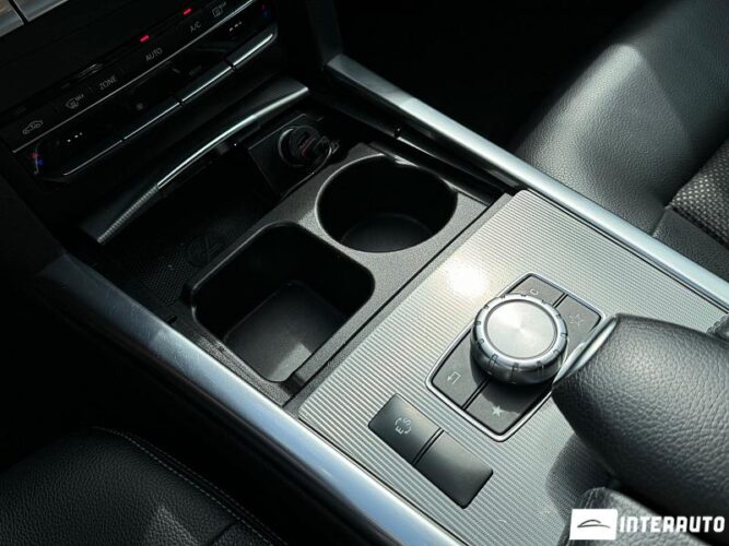 Mercedes E 300h 43 interauto-car