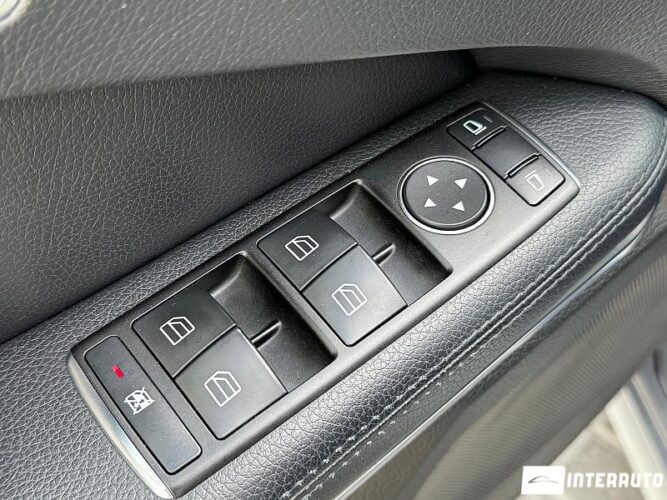 Mercedes E 300h 49 interauto-car