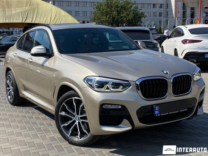 BMW X4 3.0i 33 interauto-car