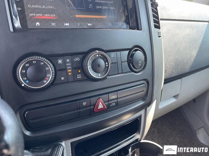 Volkswagen Crafter 33 interauto-car