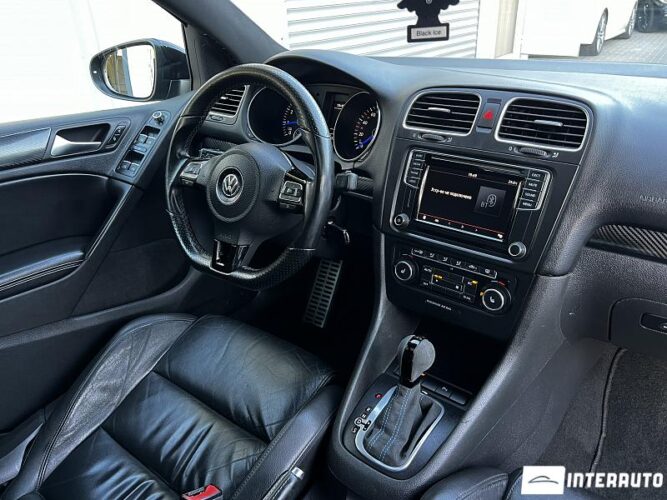 volkswagen Golf R 2010